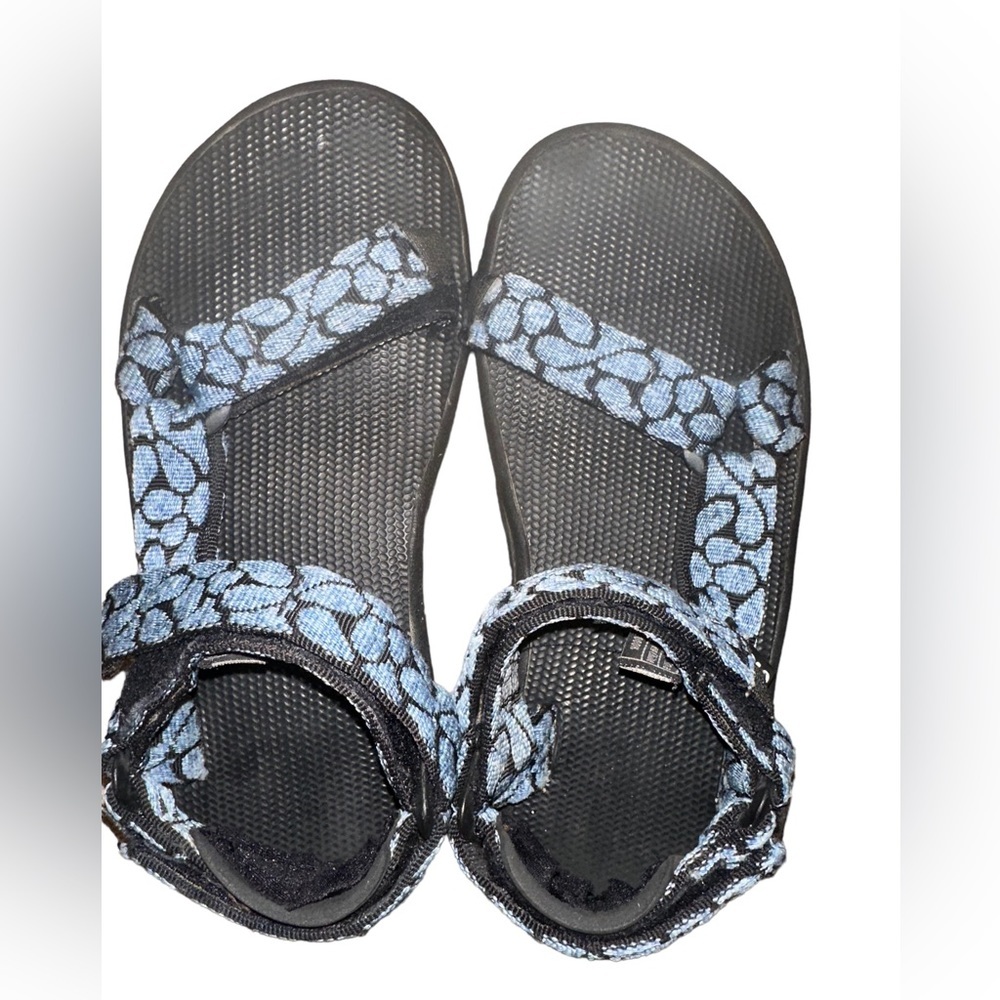 Teva Women's Hurricane 4 Sport Celtic Aqua Velcro Strap Sandal size 8